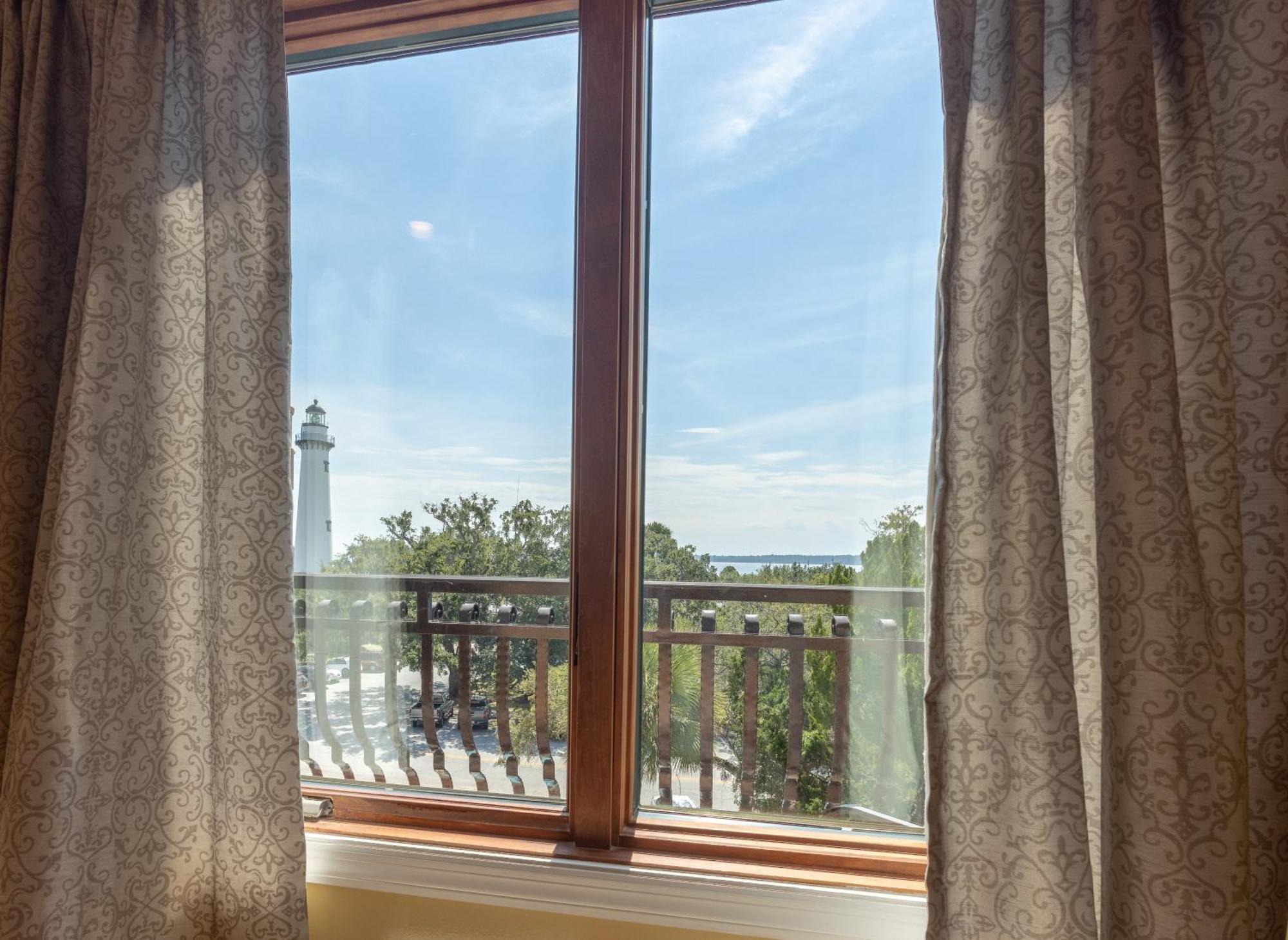 Ocean Inn & Suites St. Simons Island Εξωτερικό φωτογραφία