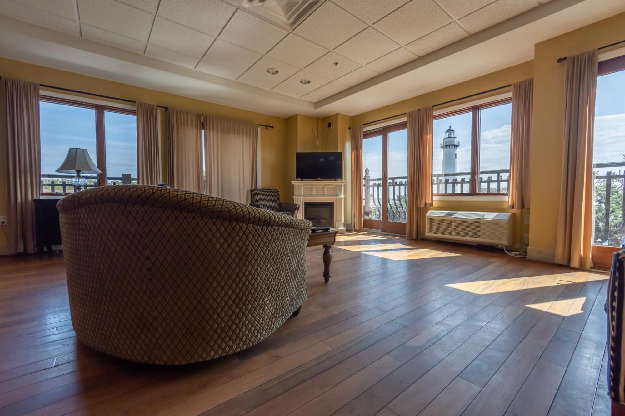 Ocean Inn & Suites St. Simons Island Εξωτερικό φωτογραφία
