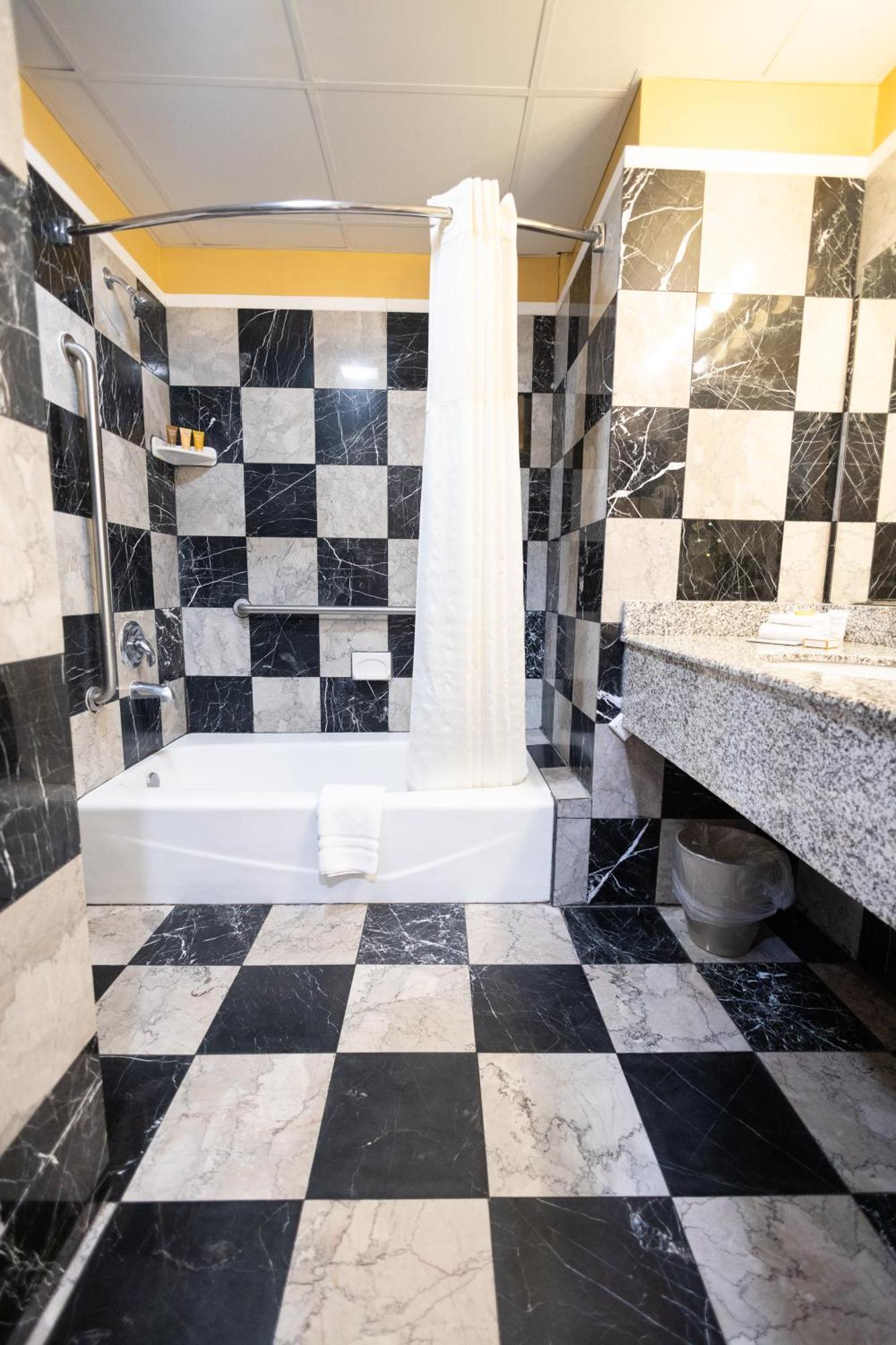 Ocean Inn & Suites St. Simons Island Εξωτερικό φωτογραφία