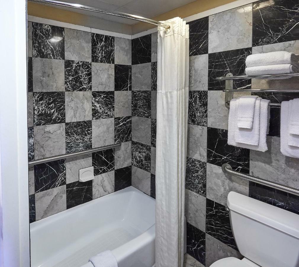 Ocean Inn & Suites St. Simons Island Εξωτερικό φωτογραφία