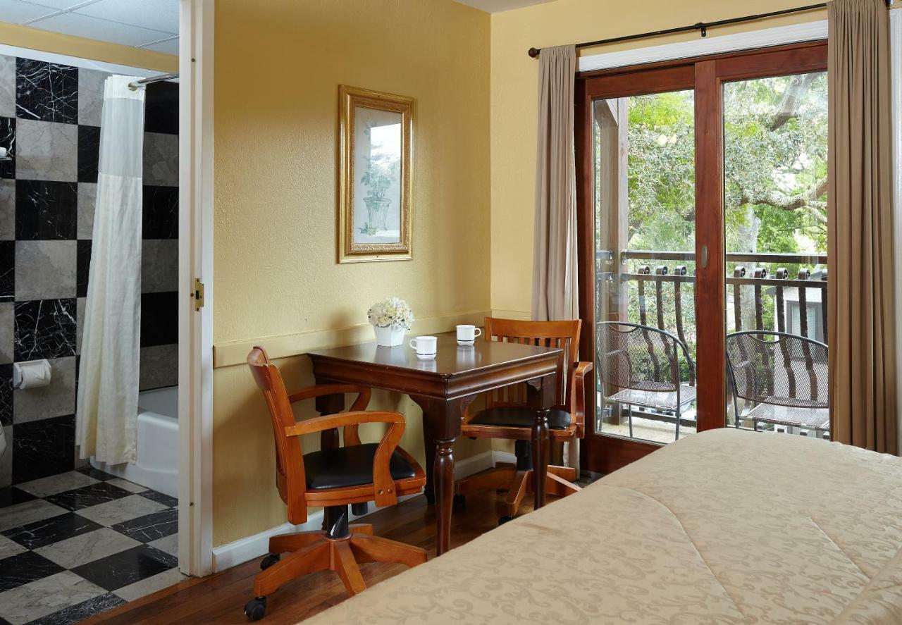 Ocean Inn & Suites St. Simons Island Εξωτερικό φωτογραφία